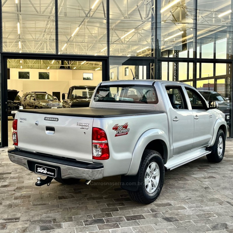 HILUX 3.0 SRV 4X4 CD 16V TURBO INTERCOOLER DIESEL 4P AUTOMÁTICO - 2014 - VACARIA