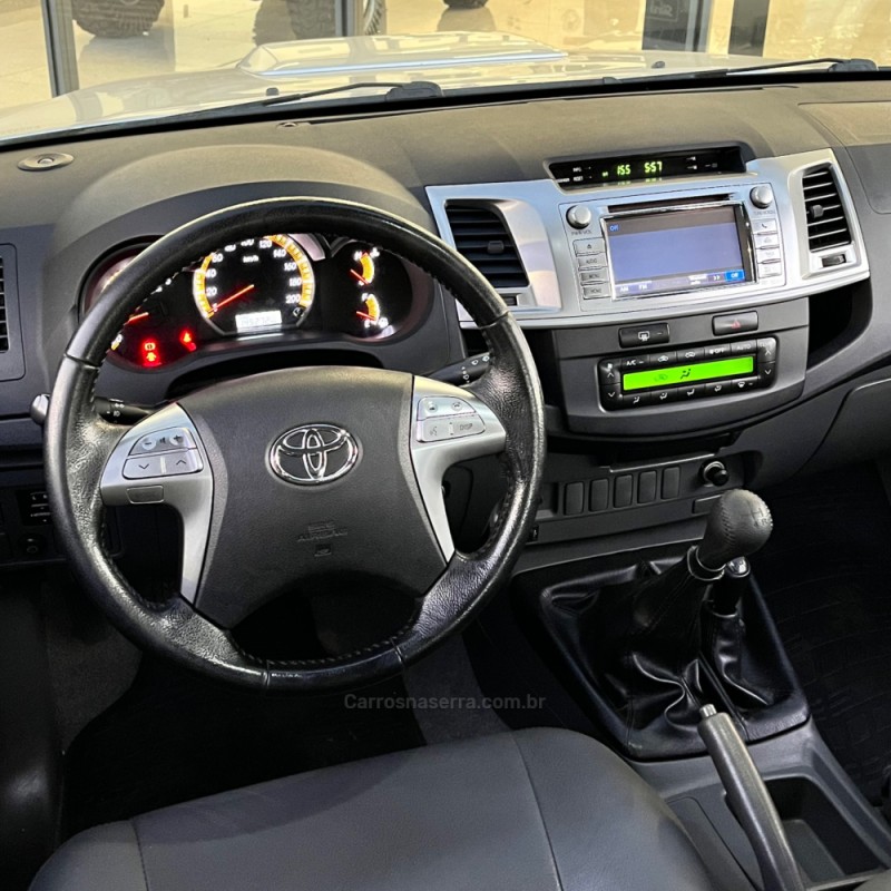 HILUX 3.0 SRV 4X4 CD 16V TURBO INTERCOOLER DIESEL 4P AUTOMÁTICO - 2014 - VACARIA