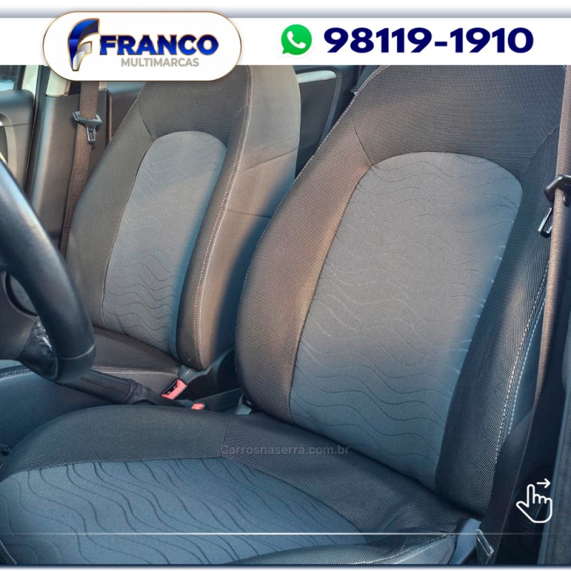 PUNTO 1.4 ATTRACTIVE ITALIA 8V FLEX 4P MANUAL - 2017 - VACARIA