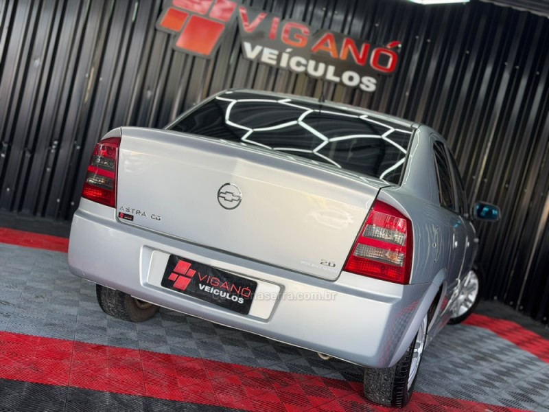 ASTRA 2.0 MPFI 8V GASOLINA 4P MANUAL - 2003 - CAXIAS DO SUL