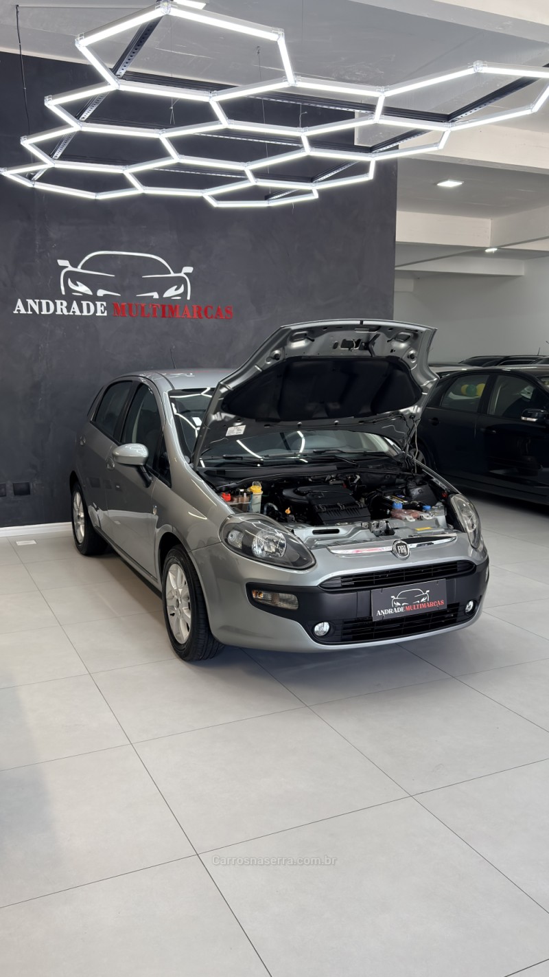PUNTO 1.4 ATTRACTIVE ITALIA 8V FLEX 4P MANUAL - 2016 - CAXIAS DO SUL