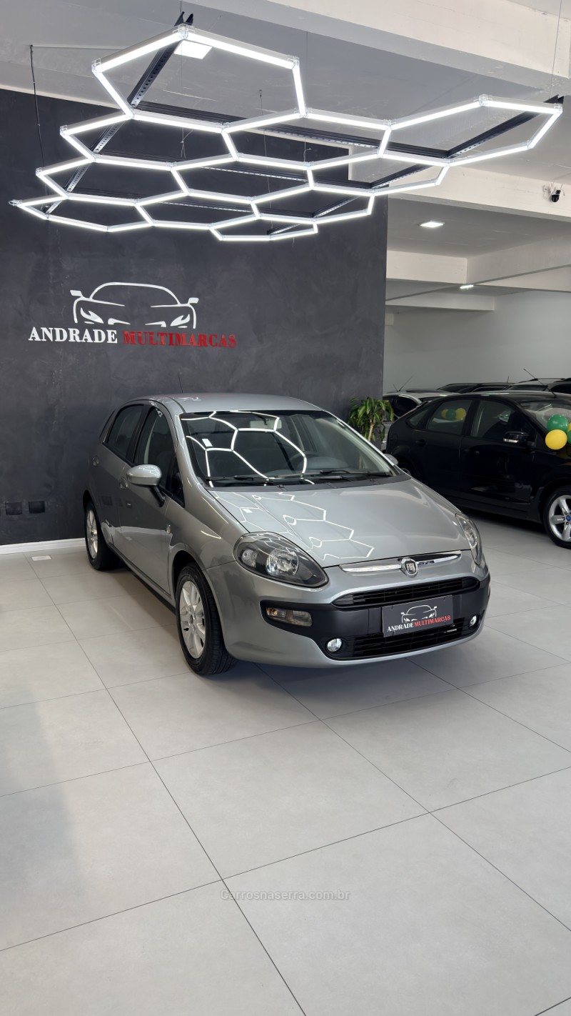 PUNTO 1.4 ATTRACTIVE ITALIA 8V FLEX 4P MANUAL - 2016 - CAXIAS DO SUL