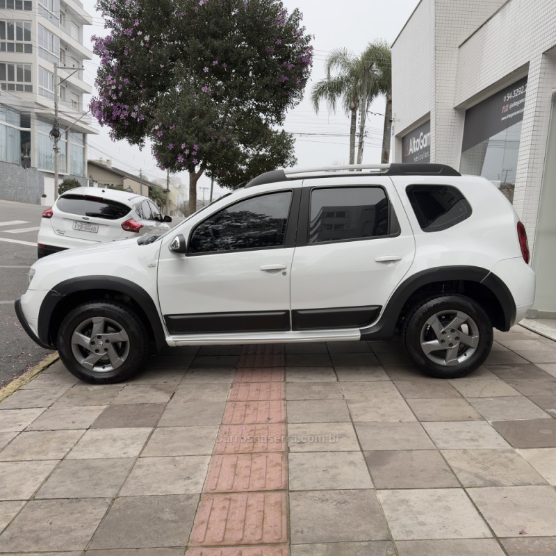 DUSTER 2.0 DYNAMIQUE 4X2 16V FLEX 4P AUTOMÁTICO - 2013 - FLORES DA CUNHA