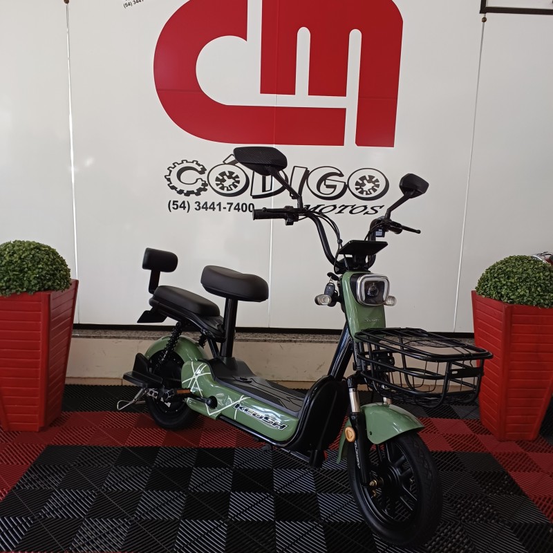RAVI 500W  - 2024 - VERANóPOLIS