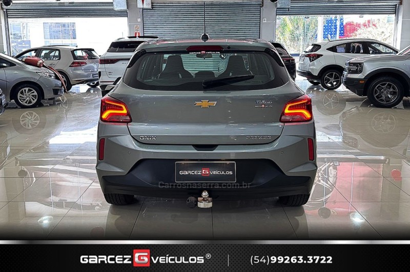 ONIX 1.0 PREMIER II 12V TURBO FLEX 4P AUTOMÁTICO - 2024 - BENTO GONçALVES