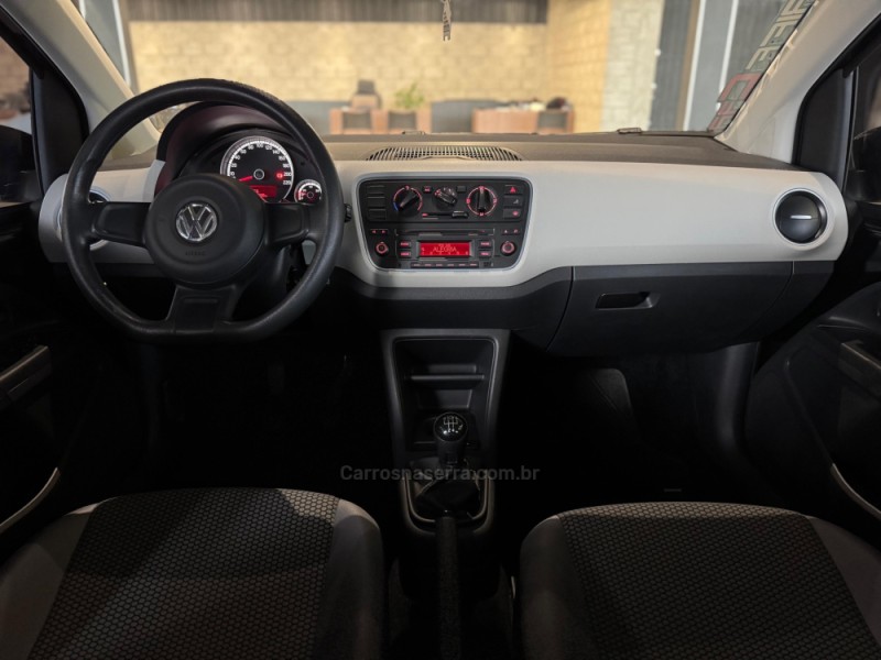 UP 1.0 TSI MOVE UP 12V FLEX 4P MANUAL - 2015 - DOIS IRMãOS