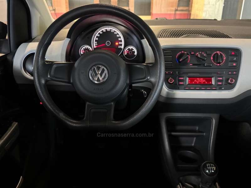 UP 1.0 TSI MOVE UP 12V FLEX 4P MANUAL - 2015 - DOIS IRMãOS