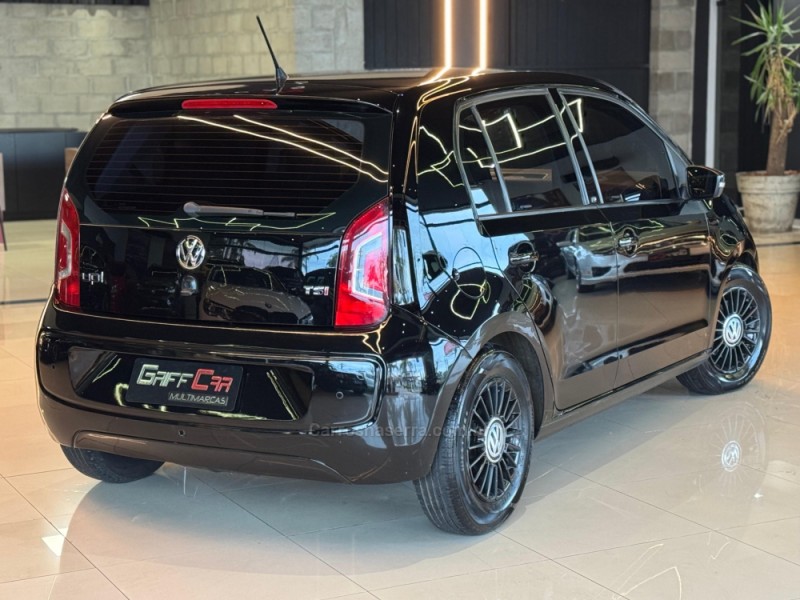 UP 1.0 TSI MOVE UP 12V FLEX 4P MANUAL - 2015 - DOIS IRMãOS