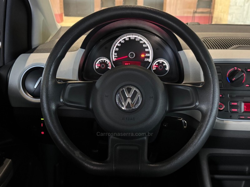 UP 1.0 TSI MOVE UP 12V FLEX 4P MANUAL - 2015 - DOIS IRMãOS