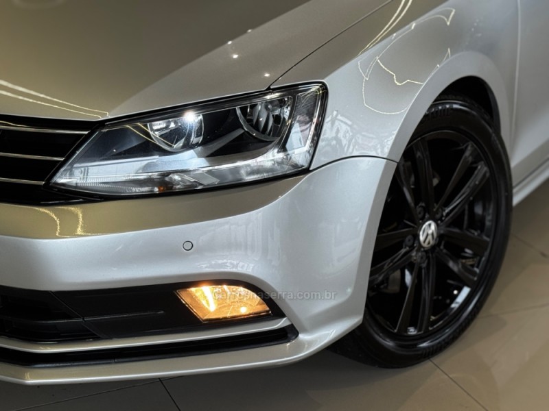 JETTA 2.0 TSI HIGHLINE 200CV GASOLINA 4P TIPTRONIC - 2015 - DOIS IRMãOS