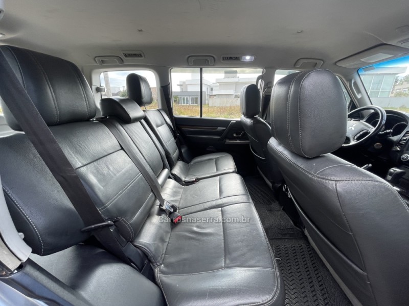PAJERO FULL 3.8 GLS 4X4 V6 24V GASOLINA 4P AUTOMÁTICO - 2008 - BENTO GONçALVES