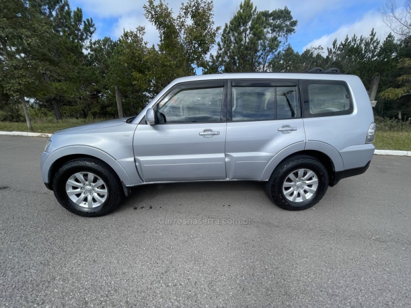 PAJERO FULL 3.8 GLS 4X4 V6 24V GASOLINA 4P AUTOMÁTICO - 2008 - BENTO GONçALVES