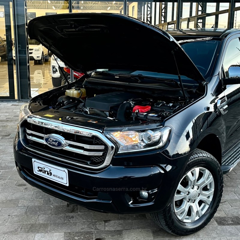 RANGER 3.2 XLT 4X4 CD 20V DIESEL 4P AUTOMÁTICO - 2020 - VACARIA