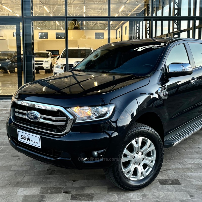 RANGER 3.2 XLT 4X4 CD 20V DIESEL 4P AUTOMÁTICO - 2020 - VACARIA