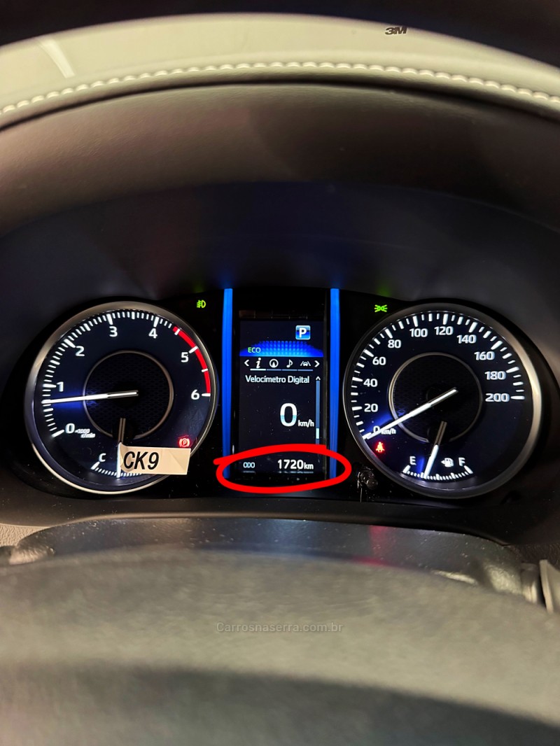 HILUX SW4 2.8 4X4 SRX PLATINUM TURBO 7 LUGARES DIESEL 4P AUTOMÁTICO - 2025 - PASSO FUNDO