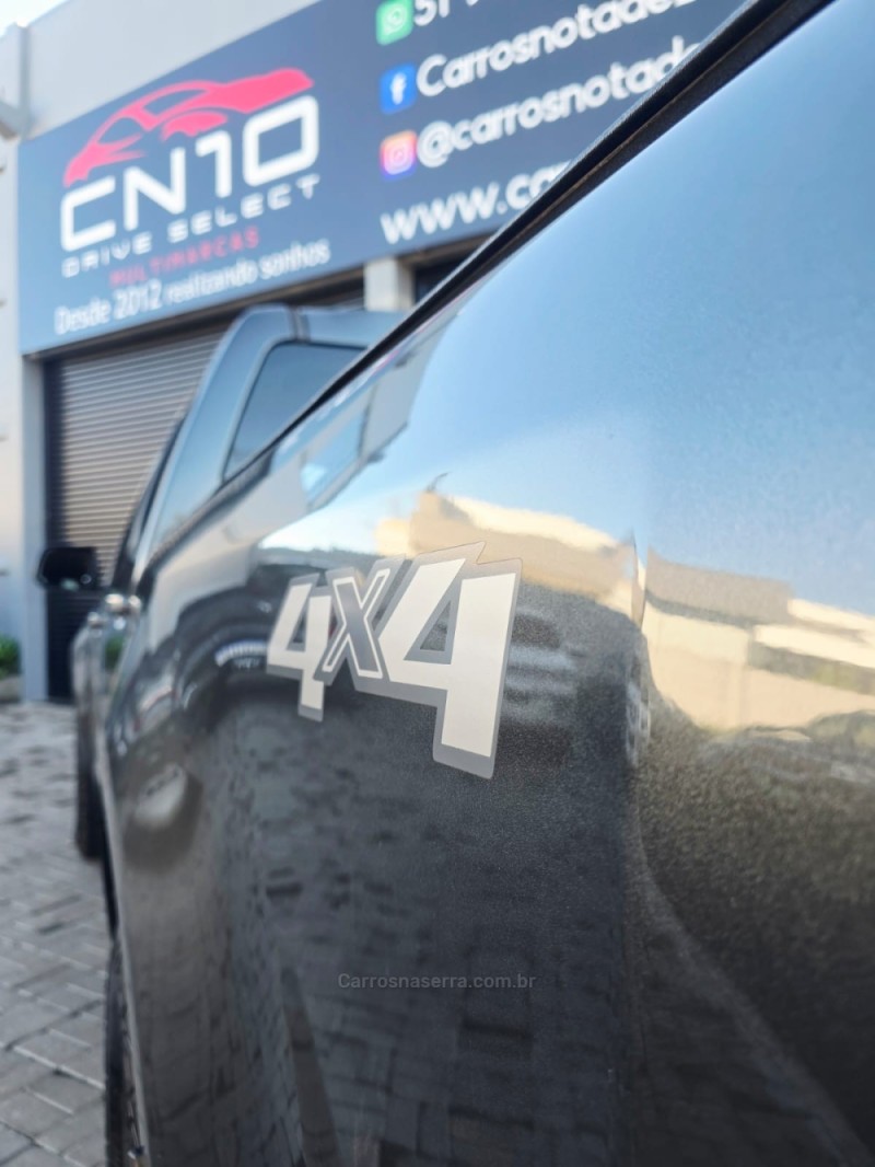 S10 2.8 LT 4X4 CD 16V TURBO DIESEL 4P MANUAL - 2020 - LAJEADO
