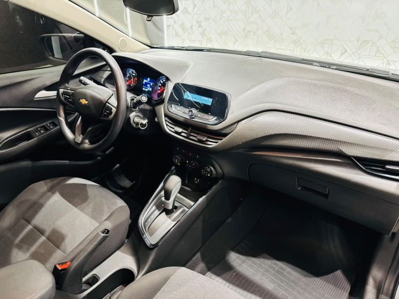 ONIX 1.0 PLUS 12V TURBO 4P AUTOMÁTICO - 2021 - CAXIAS DO SUL