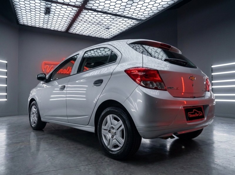 ONIX 1.0 JOY HATCH 8VFLEX 4P MANUAL - 2018 - CAXIAS DO SUL
