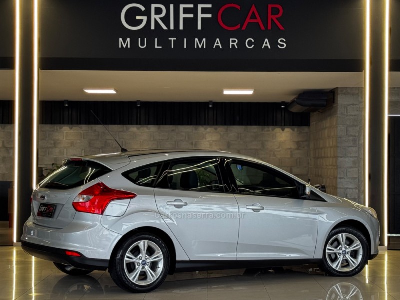 FOCUS 1.6 SE 16V FLEX 4P MANUAL - 2015 - DOIS IRMãOS