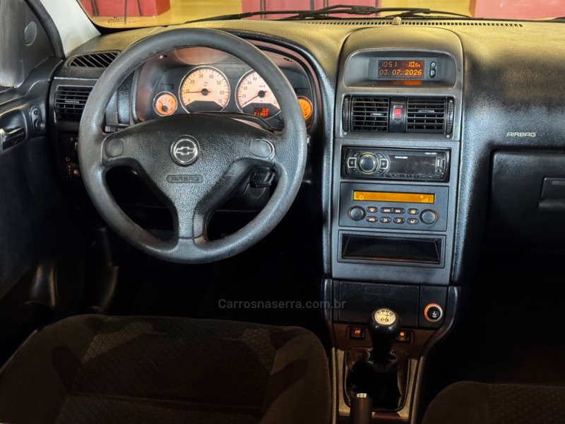 ASTRA 2.0 MPFI ADVANTAGE 8V FLEX 4P MANUAL - 2010 - DOIS IRMãOS