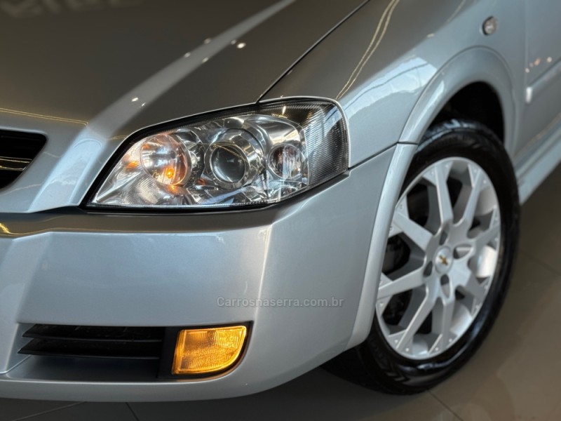 ASTRA 2.0 MPFI ADVANTAGE 8V FLEX 4P MANUAL - 2010 - DOIS IRMãOS