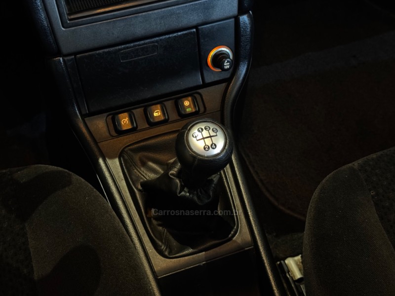 ASTRA 2.0 MPFI ADVANTAGE 8V FLEX 4P MANUAL - 2010 - DOIS IRMãOS