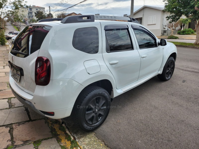 DUSTER 1.6 4X2 16V FLEX 4P MANUAL - 2016 - VERANóPOLIS