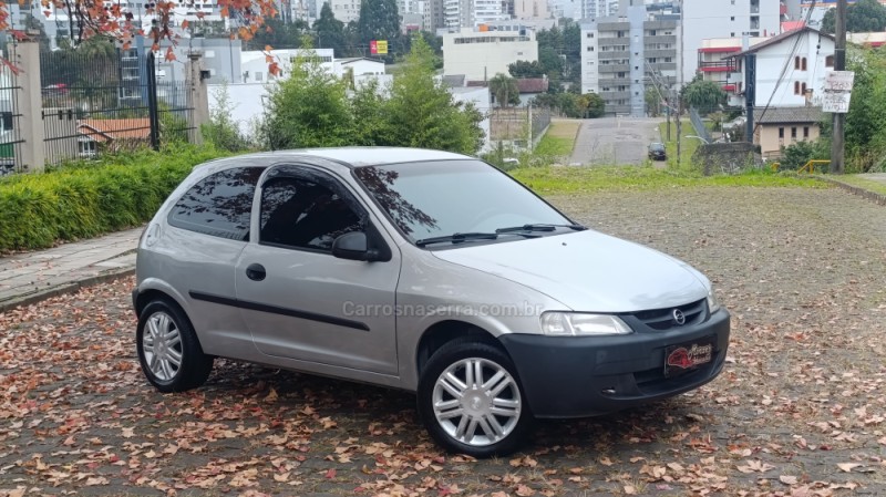 CELTA 1.0 MPFI 8V GASOLINA 2P MANUAL - 2001 - CAXIAS DO SUL