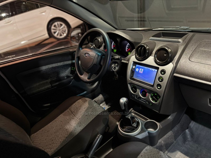 FIESTA 1.6 ROCAM SE 8V FLEX 4P MANUAL - 2014 - NOVO HAMBURGO