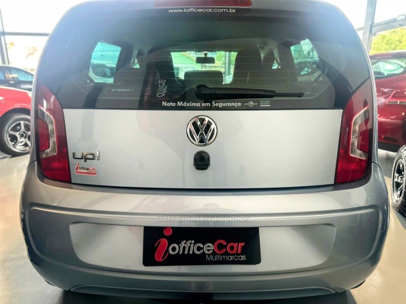 UP 1.0 MPI MOVE UP 12V FLEX 4P MANUAL - 2015 - TRêS COROAS
