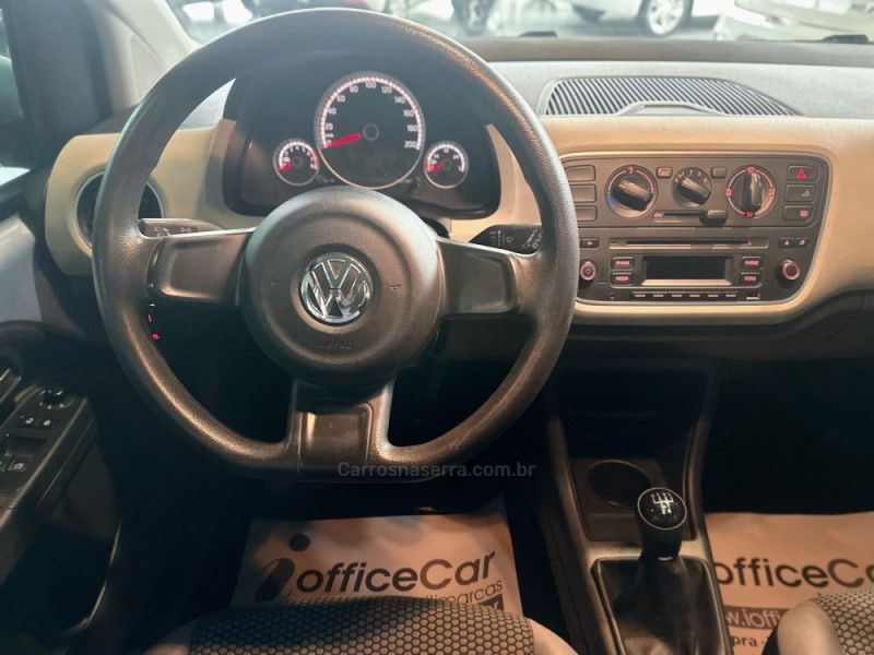 UP 1.0 MPI MOVE UP 12V FLEX 4P MANUAL - 2015 - TRêS COROAS