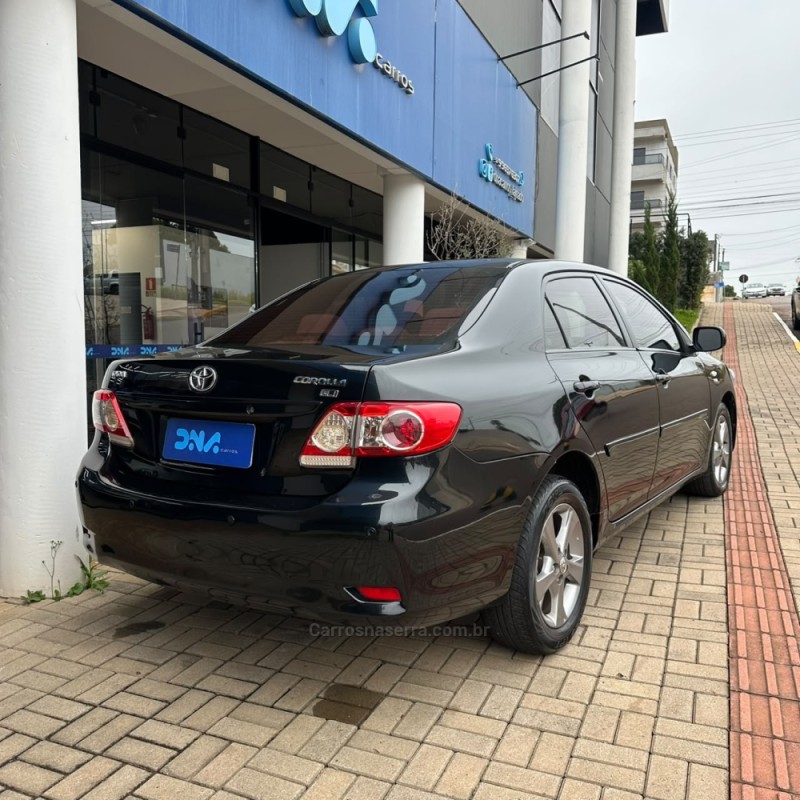 COROLLA 1.6 GLI 16V GASOLINA 4P AUTOMÁTICO - 2013 - LAJEADO
