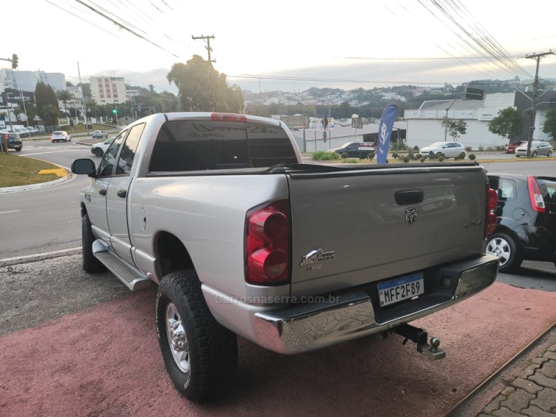 RAM 5.9 2500 SLT 4X4 CS I6 24V TURBO DIESEL 2P AUTOMÁTICO - 2008 - FARROUPILHA