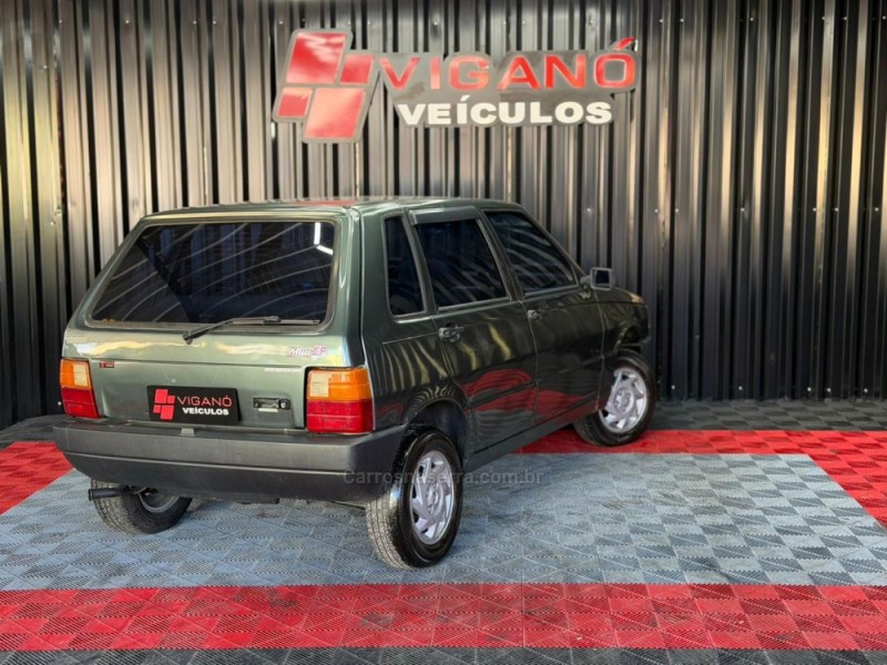 UNO 1.0 IE MILLE EP 8V GASOLINA 4P MANUAL - 1996 - CAXIAS DO SUL