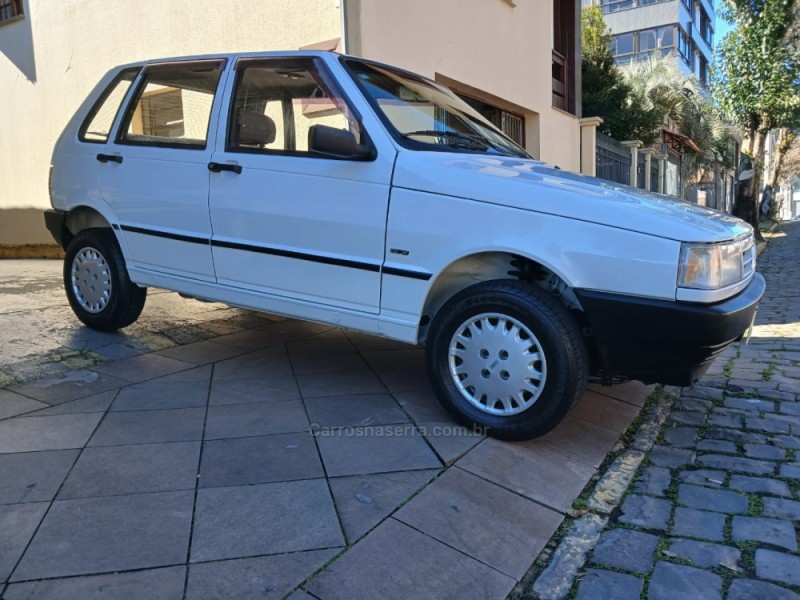 UNO 1.0 MPI MILLE ELX 8V GASOLINA 4P MANUAL - 1995 - BENTO GONçALVES