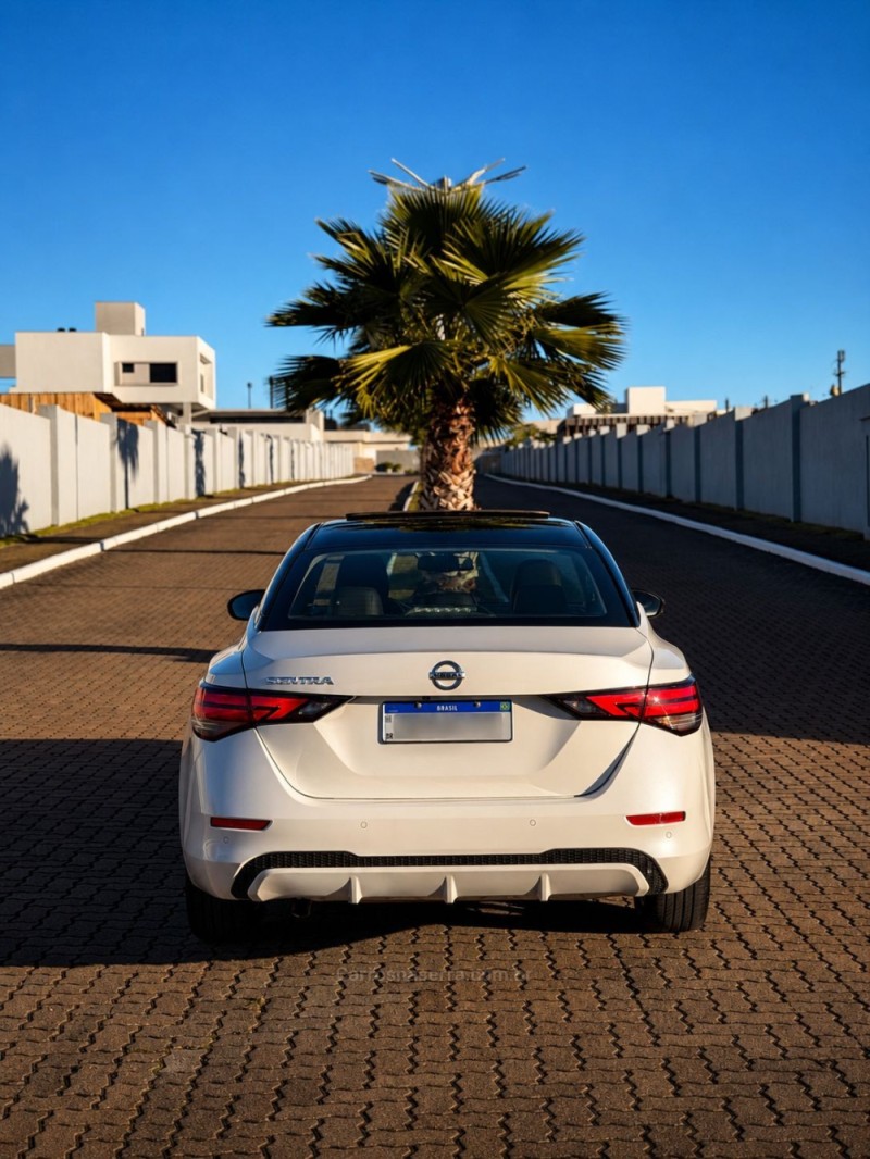 SENTRA 2.0 EXCLUSIVE 16V GASOLINA 4P AUTOMÁTICO - 2023 - LAJEADO