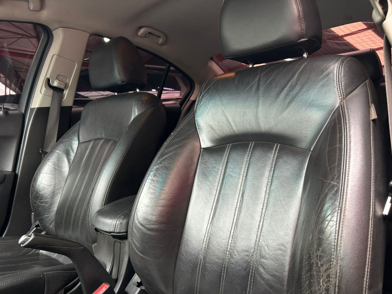 CRUZE 1.8 LT 16V FLEX 4P AUTOMÁTICO - 2012 - TRêS COROAS