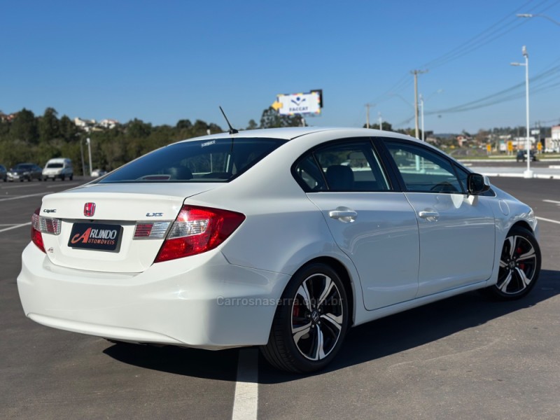 CIVIC 1.8 LXS 16V FLEX 4P AUTOMÁTICO - 2012 - PAROBé