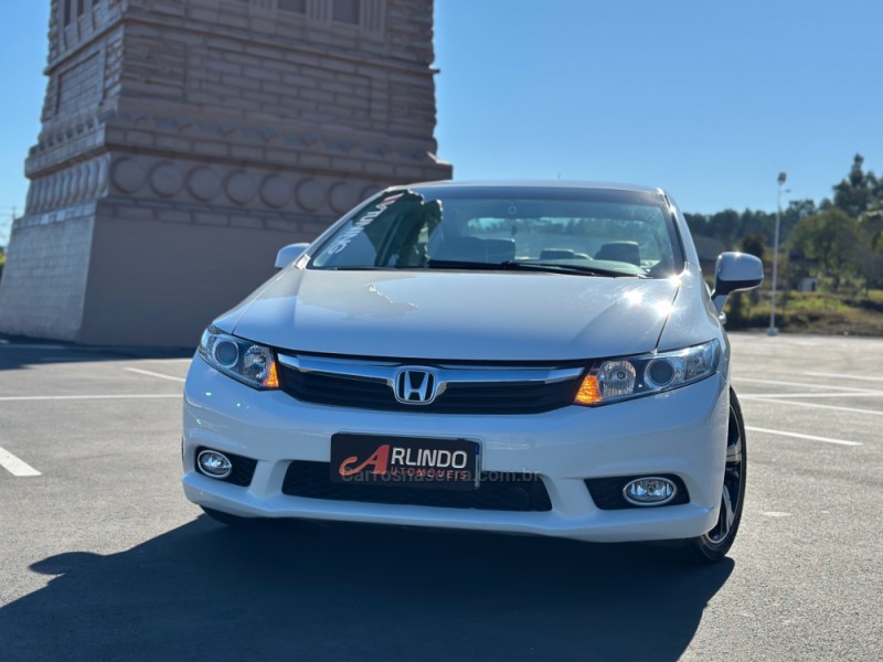 CIVIC 1.8 LXS 16V FLEX 4P AUTOMÁTICO - 2012 - PAROBé
