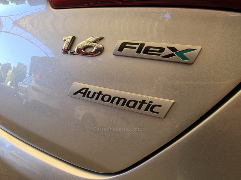HB20 1.6 COMFORT STYLE 16V FLEX 4P AUTOMÁTICO - 2015 - SAPIRANGA