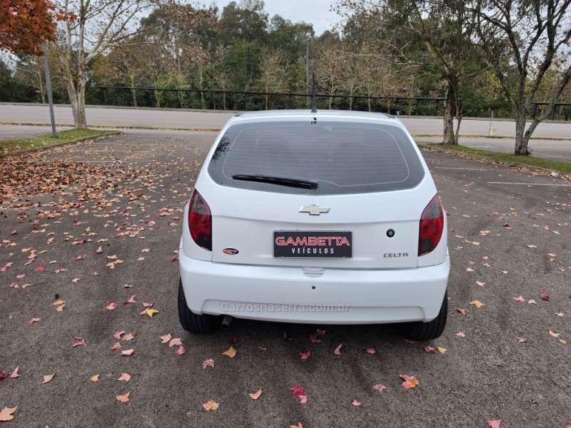 CELTA 1.0 MPFI LT 8V FLEX 4P MANUAL - 2013 - BENTO GONçALVES