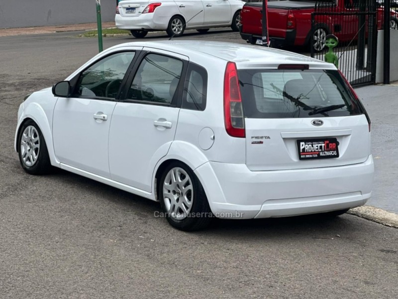 FIESTA 1.0 MPI CLASS 8V GASOLINA 4P MANUAL - 2014 - NOVO HAMBURGO
