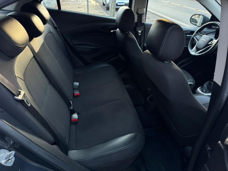 ONIX 1.0 LT 12V FLEX 4P MANUAL - 2019 - VACARIA