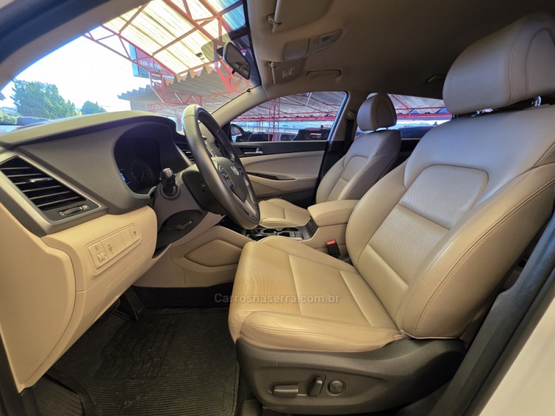 TUCSON 1.6 GL TURBO 16V 4P AUTOMÁTICA - 2018 - SAPIRANGA