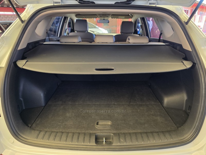 TUCSON 1.6 GL TURBO 16V 4P AUTOMÁTICA - 2018 - SAPIRANGA