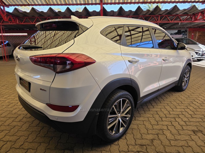 TUCSON 1.6 GL TURBO 16V 4P AUTOMÁTICA - 2018 - SAPIRANGA