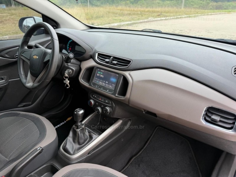 PRISMA 1.4 MPFI LT 8V FLEX 4P MANUAL - 2015 - IVOTI