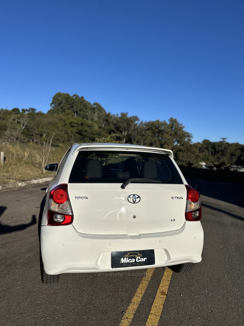 ETIOS 1.3 X 16V FLEX 4P MANUAL - 2020 - SãO MARCOS