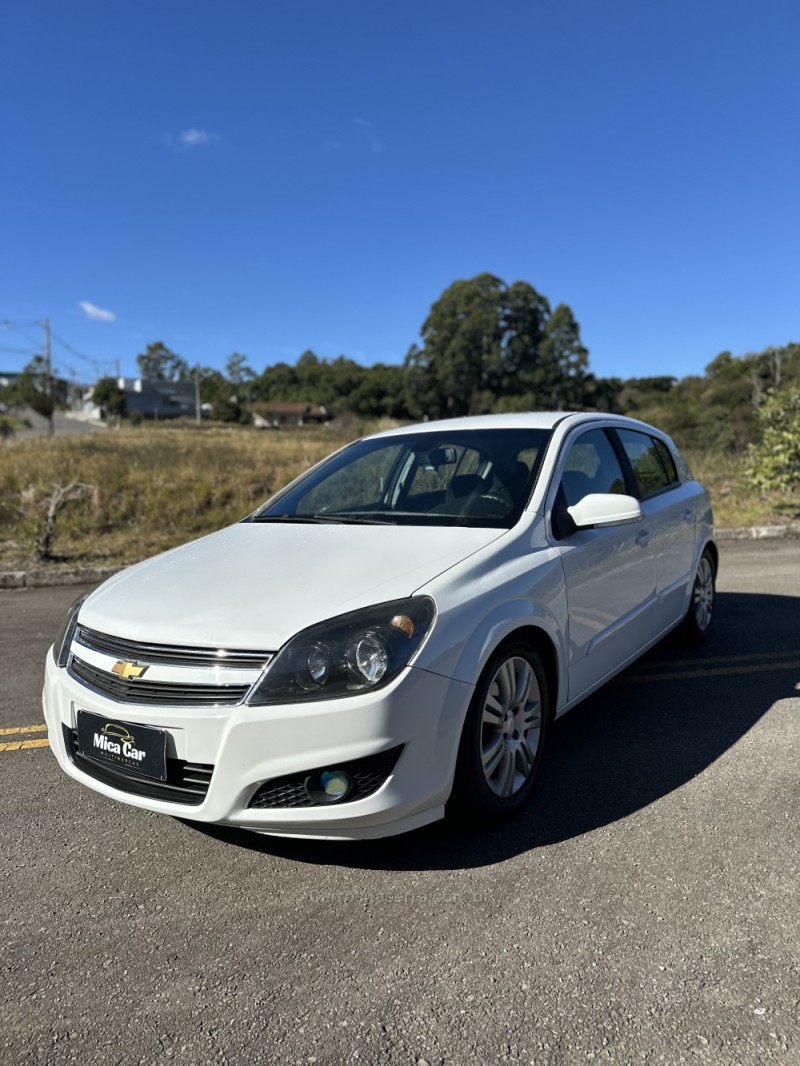 VECTRA 2.0 MPFI GT HATCH 8V FLEX 4P MANUAL - 2010 - SãO MARCOS