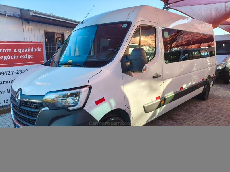 MASTER 2.3 DCI MINIBUS EXECUTIVE L3H2 16 LUGARES 16V DIESEL 4P MANUAL